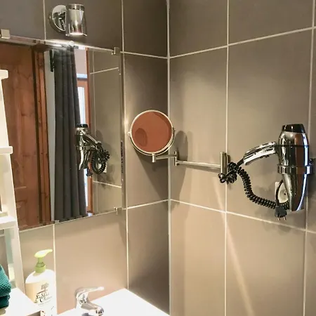 Junogite - Vendégház