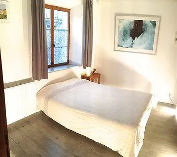 Pensión Junogîte - Résidence 3*