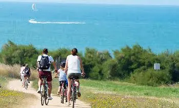 Junogîte - Résidence Pensión 3*